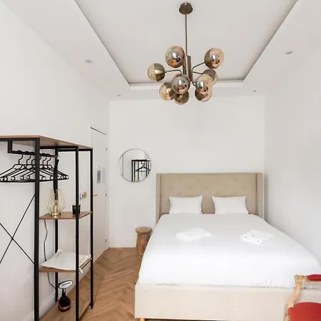 Appt Tour Eiffel Invalides Апартаменты Париж